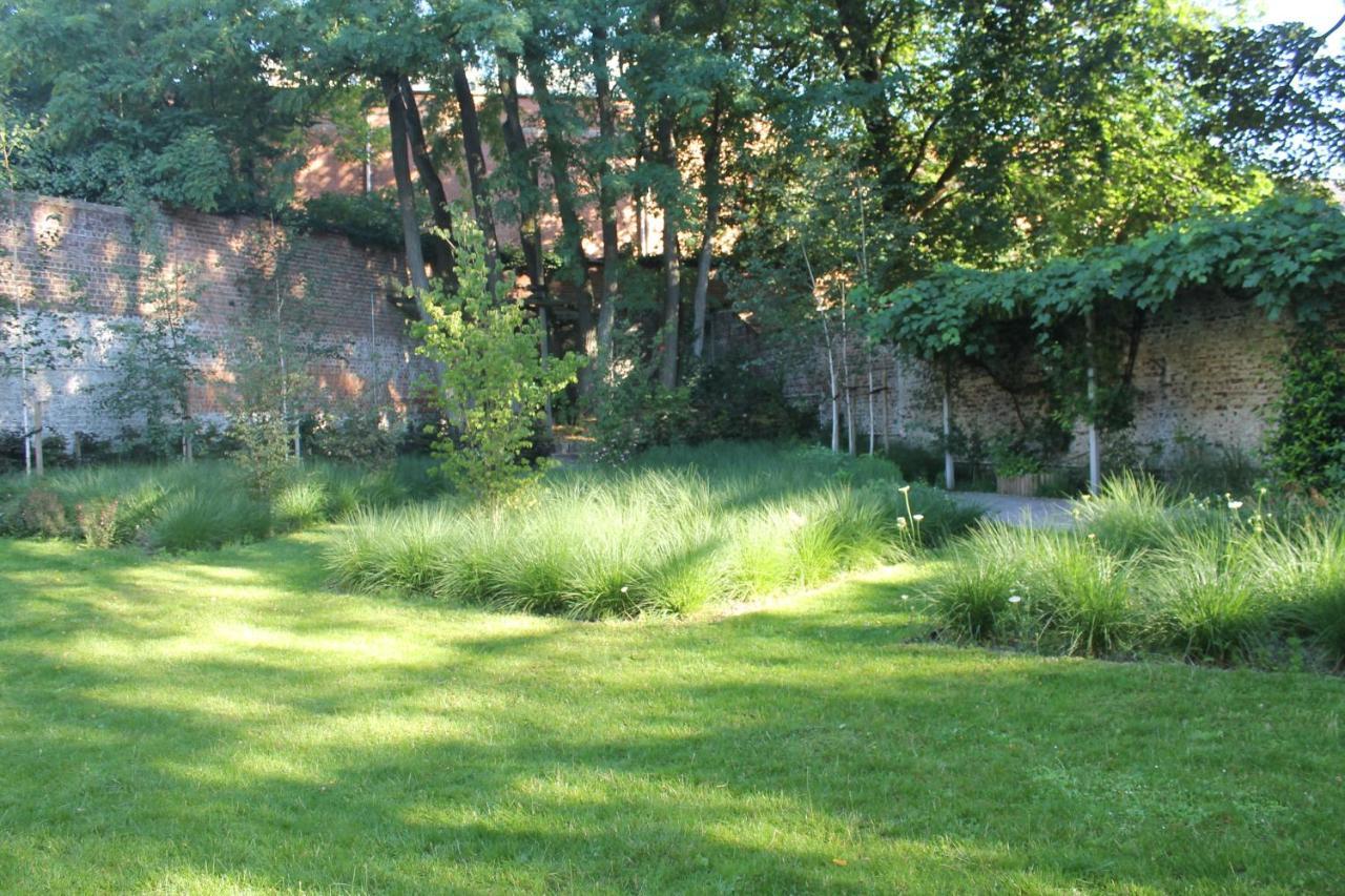 Canopee Guesthouse Ixelles Eksteriør bilde